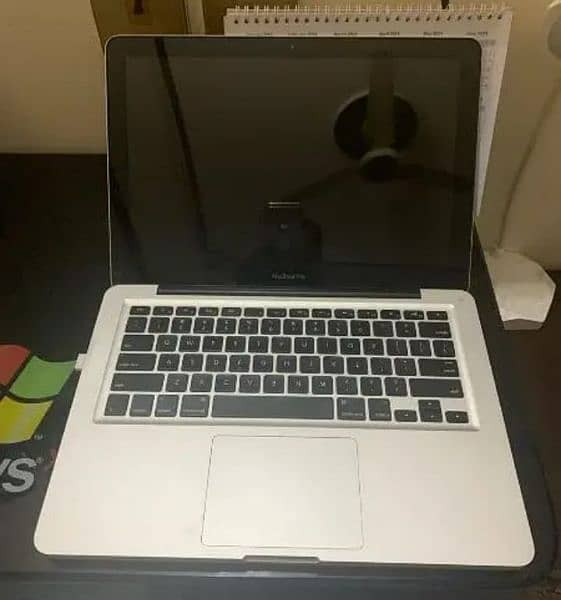 Apple Macbook Pro With Charger 2