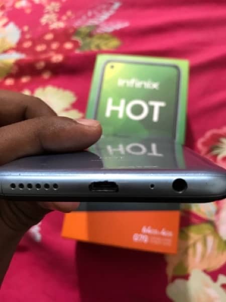 infinix hot 10 3