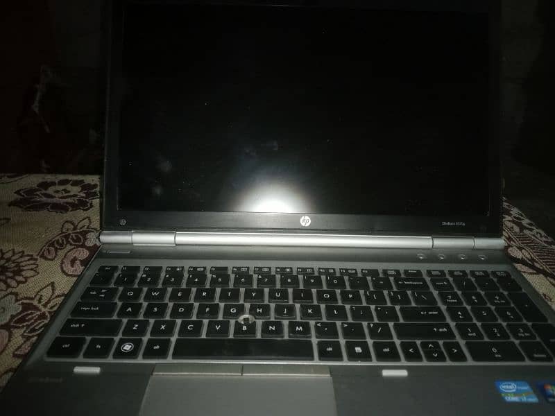 HP laptop 1