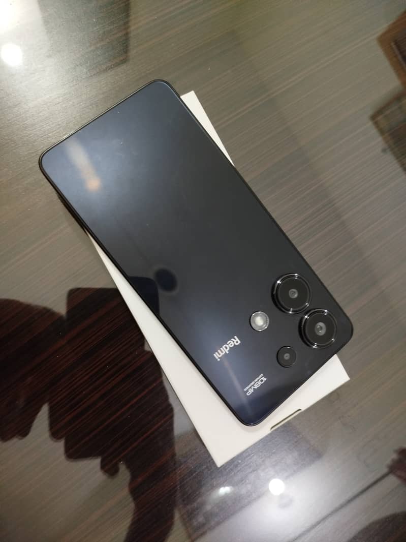 Xiaomi Redmi note 13 in 8/128 GB just open box in reasonable price 7