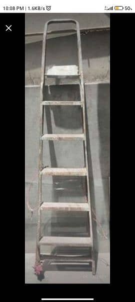 iron ladder 0