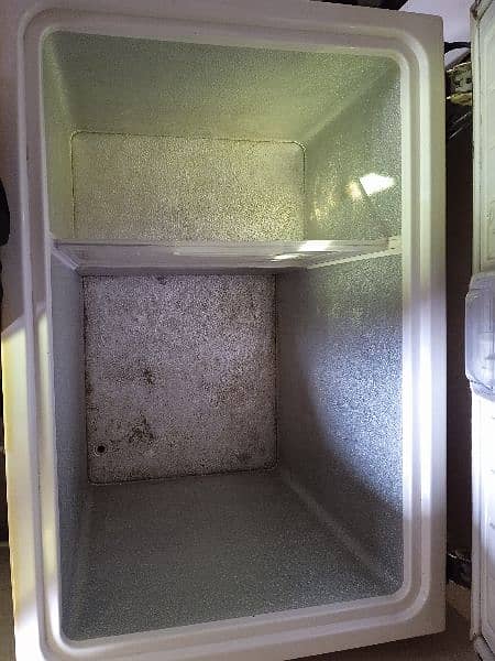 Used deep freezer but in good condition 0