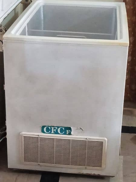 Used deep freezer but in good condition 3