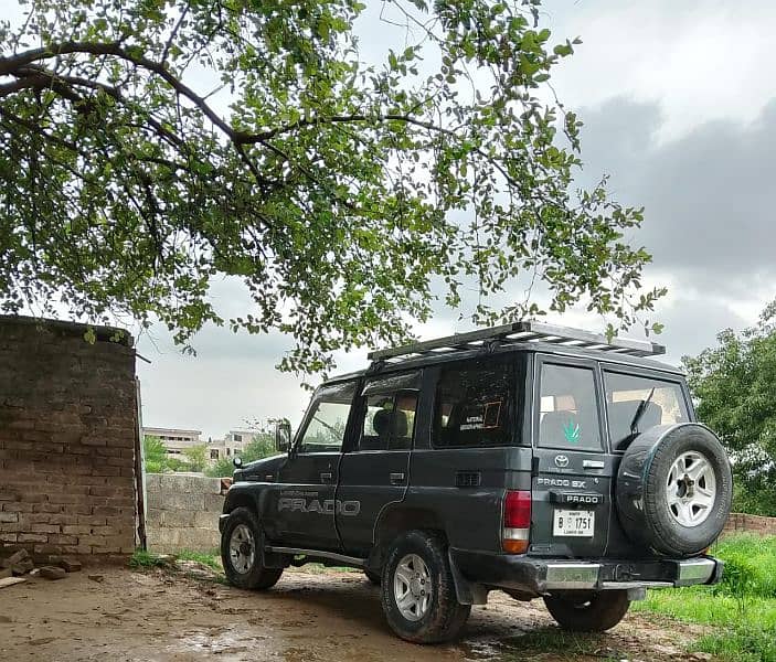 Toyota Prado 1992 18