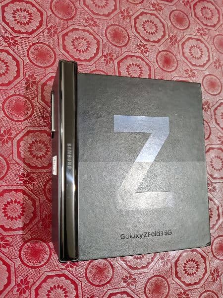 Samsung Z Fold 3 256 gb 7