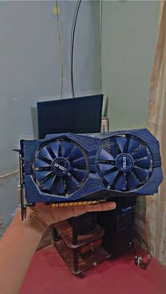 ASUS RADEON RX 570 4 GB GRAPHIC CARD 0