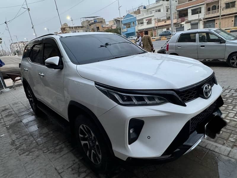 Toyota Fortuner Legender 2022 2