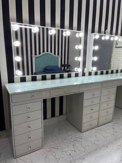 Urgent Sale – Makeup Studio Furniture Set for Sale !