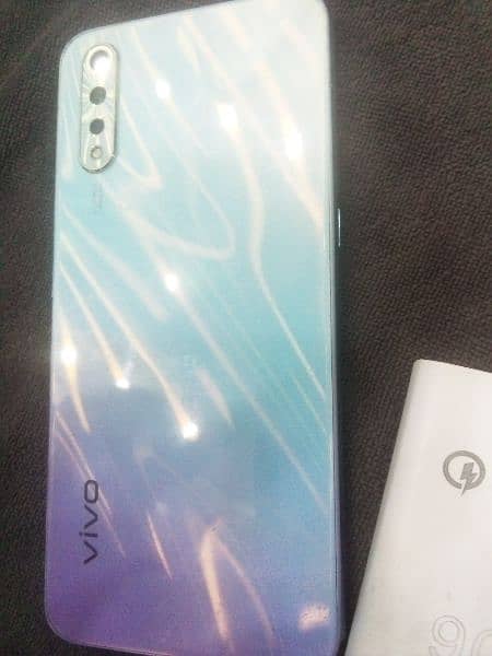 vivo s1 orignal phone penal me shaid agaye hai 4/128 5