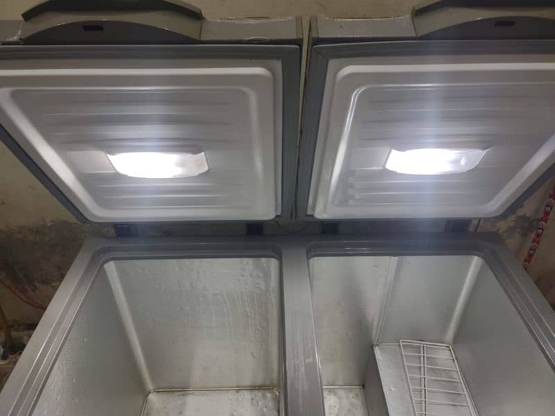 haier freezer all OK and all original only 3month ues 03261625706 1