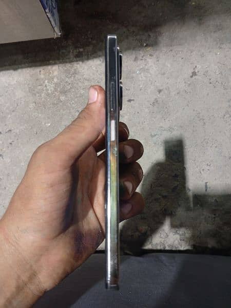 Infinix hot 40pro 3 months used condition 10 by 9 4