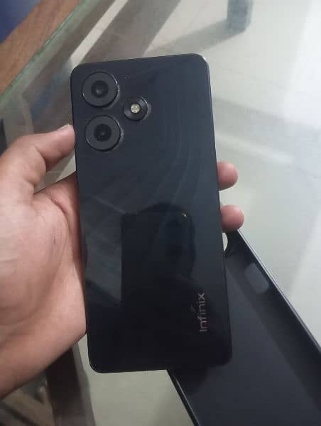 Infinix hot 30 8+8 128 2