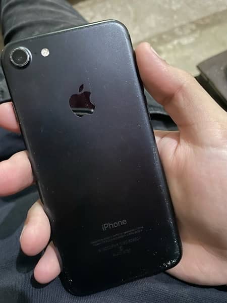 iphone 7 32gb pta approved for sale 1