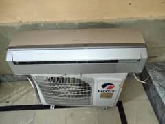 Gree 1 tan Dc inverter for sale running condition new condition