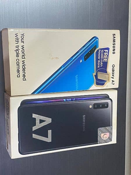 Samsung Galaxy A7 4/128 2