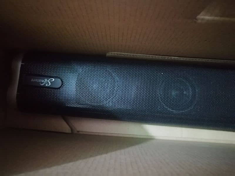 signature soundbar with subwoofer 6