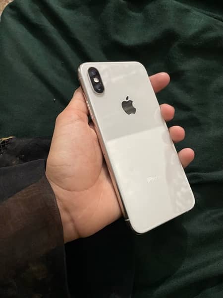 IPHONE XS NOT PTA 5