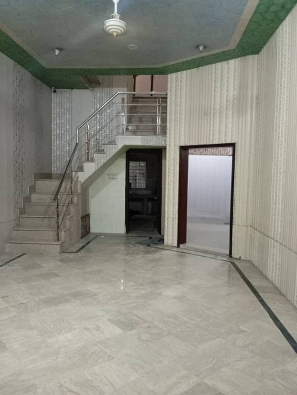 10 mrla House For Rent. Silent ofc, at hot location johar town 14