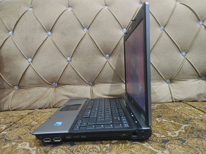 HP 14 inch Laptop 2