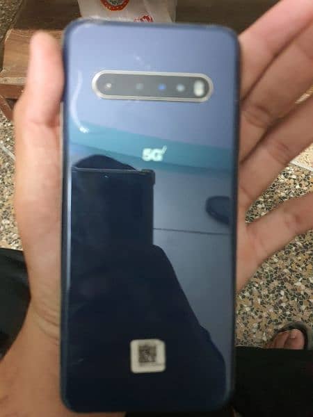 LG v60 thinQ 1