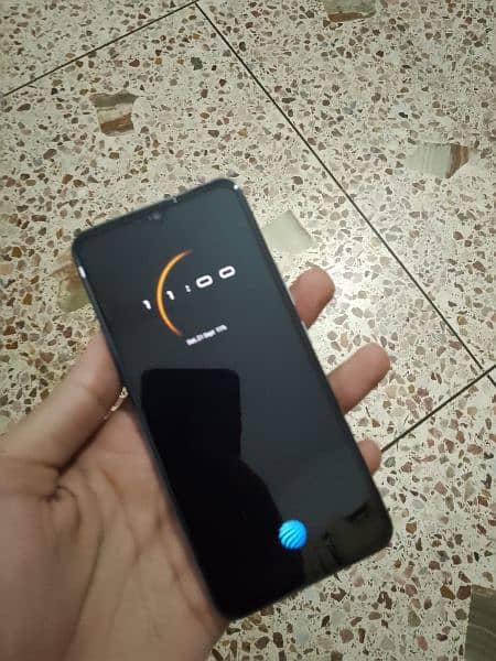 Vivo V21 8/128 with box 4