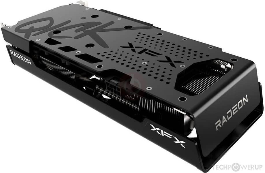 XFX Speedster QICK 308 RX 6600 XT 1