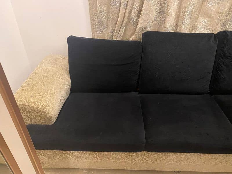 valvet black 5 seater sofa set 2