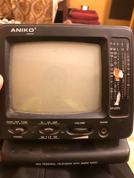 Small size outing TV | TV with Antenna signal | TV sale 5