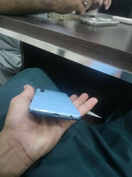 Samsung galaxy A32 6/128GB with box in new condition 2