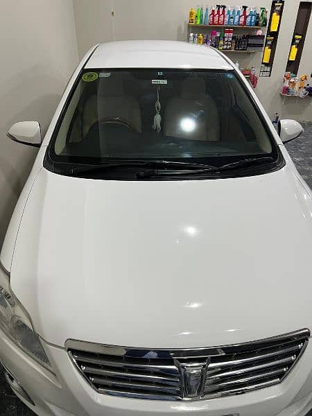 Toyota Premio 2014 4