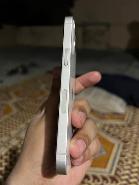 Iphone 13 128GB non pta white color 7