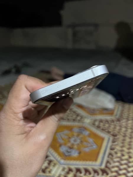 Iphone 13 128GB non pta white color 8