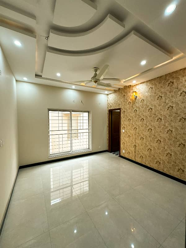 Elegant 10 Marla House With Basement For Sale In Bahria Town Lahore 26