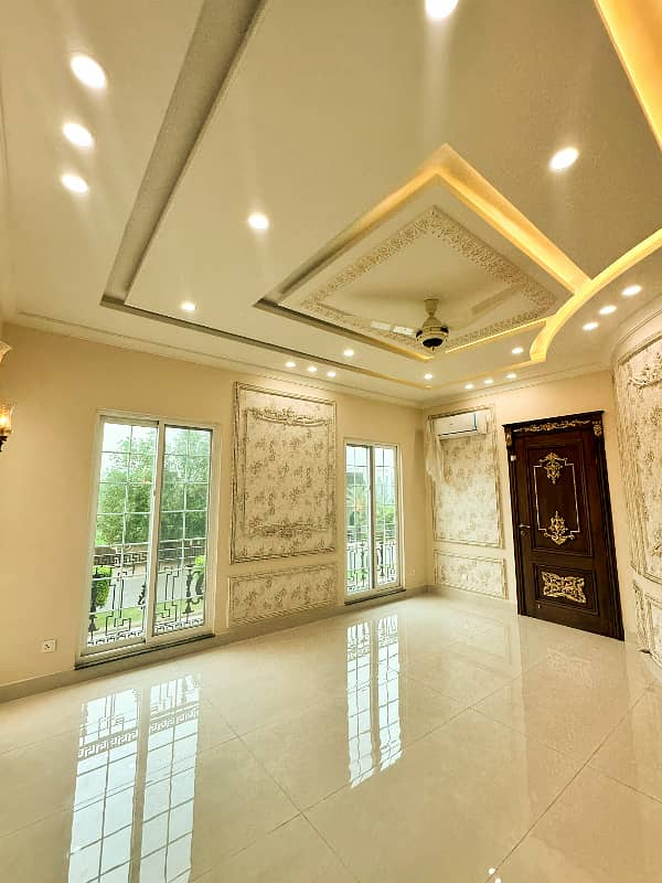 Stunning 1 Kanal Spanish Villa For Sale In Bahria Town Lahore 6