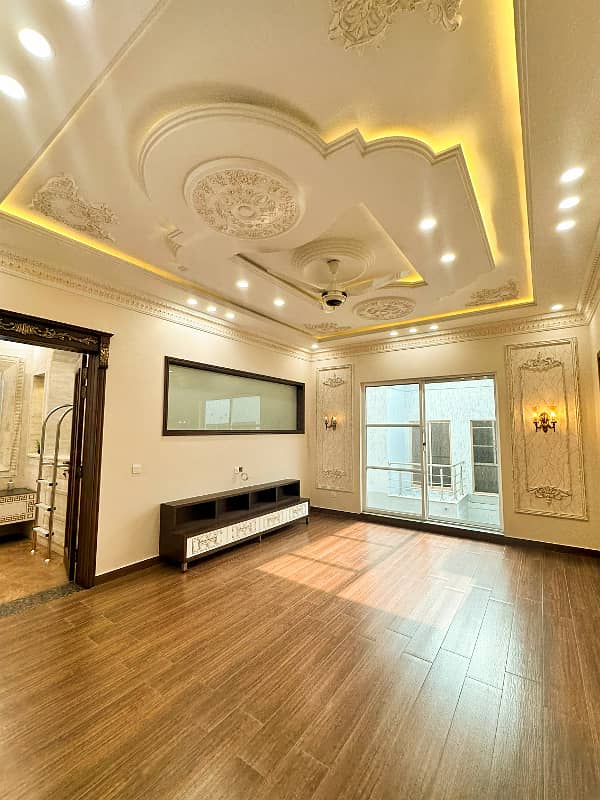 Stunning 1 Kanal Spanish Villa For Sale In Bahria Town Lahore 13