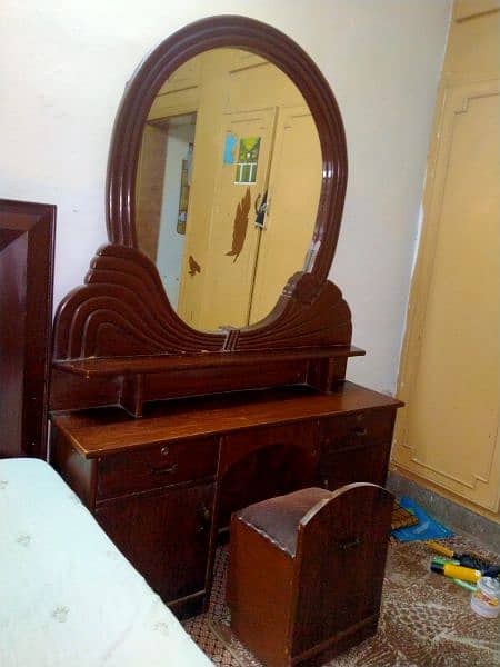 Dressing Table 1