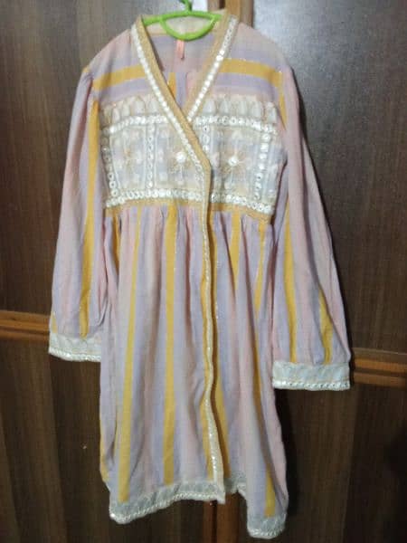 branded pre loved/used girl/kid l cloths/dresses 1