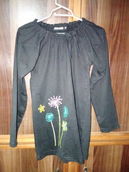 branded pre loved/used girl/kid l cloths/dresses 6