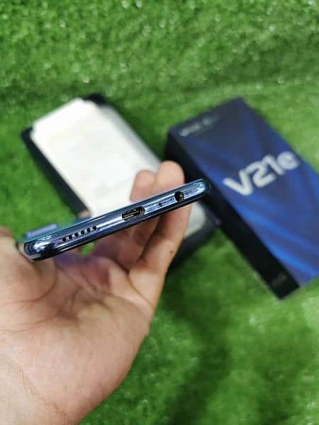 vivo v21e 8gb ram 128 GB for sale 0331/4056/123 2