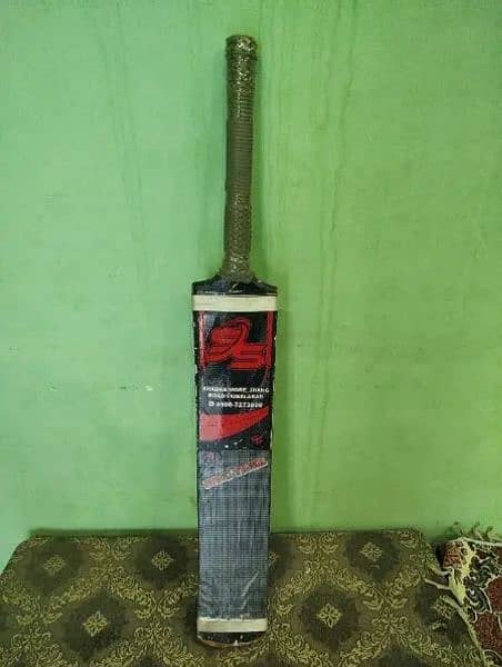 tape ball bat for boys condition good 0