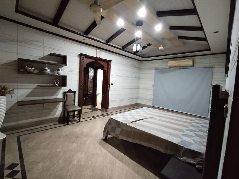 4 Kanal Commercial House Bungalow For Rent Main Location Sarfaraz Colony Faisalabad 13