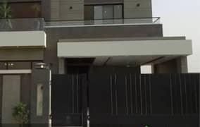 Amir Tonw Society Boundary wall Canal Road Faisalabad* VIP Locatioy 15 Marla Double Story House For Rent 0