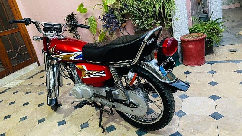 Honda 125 2020 Islamabad no 2