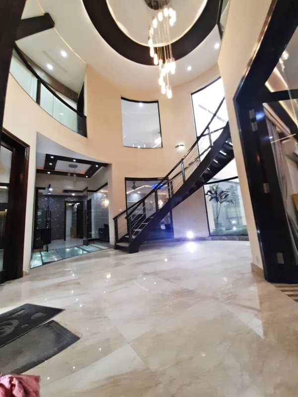 1 Kanal House Availabel For Rent In DHA Phase 5 8