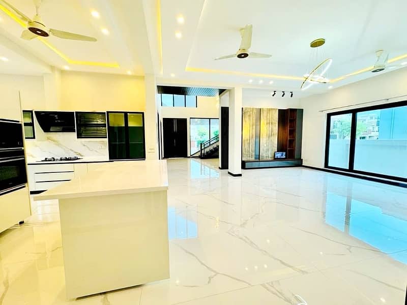 10 Marla Beautifully Designed Modern House for Rent in DHA Phase 8 Ex Air Avenue 6