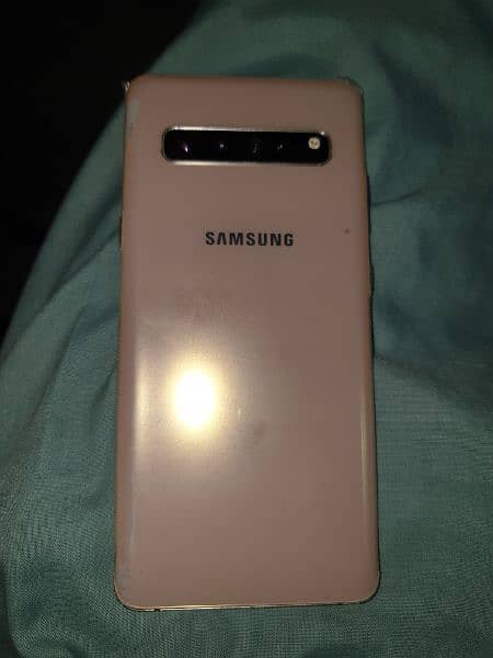 Samsung galaxy s10 plus 5G 1