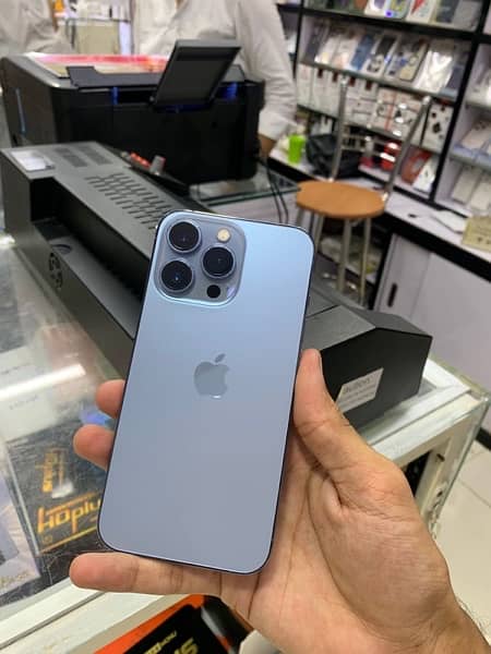 i phone 13 pro  128Gb Approved 2