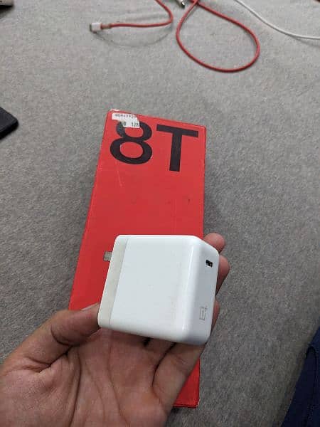 Oneplus 8T with box and genuine accessories Waterpack 10/10 9