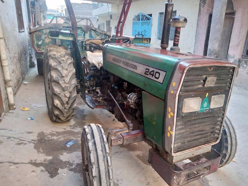 Massey Ferguson 240 - Green 1999 MF 240 Tractor
. MF 240 Tractor - 3