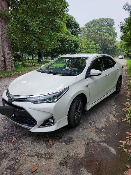 Toyota Altis Grande 2018 6